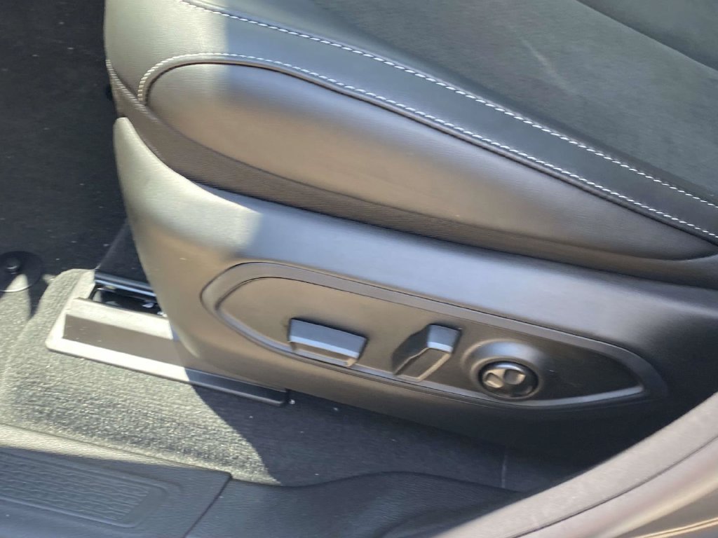 New 2026 Jeep Grand Cherokee Altitude RWD image 44