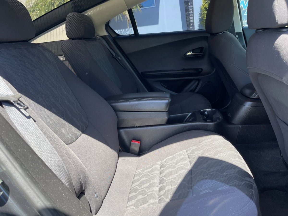 Used 2014 Chevrolet Volt w/ Enhanced Safety Package 1 FWD image 20