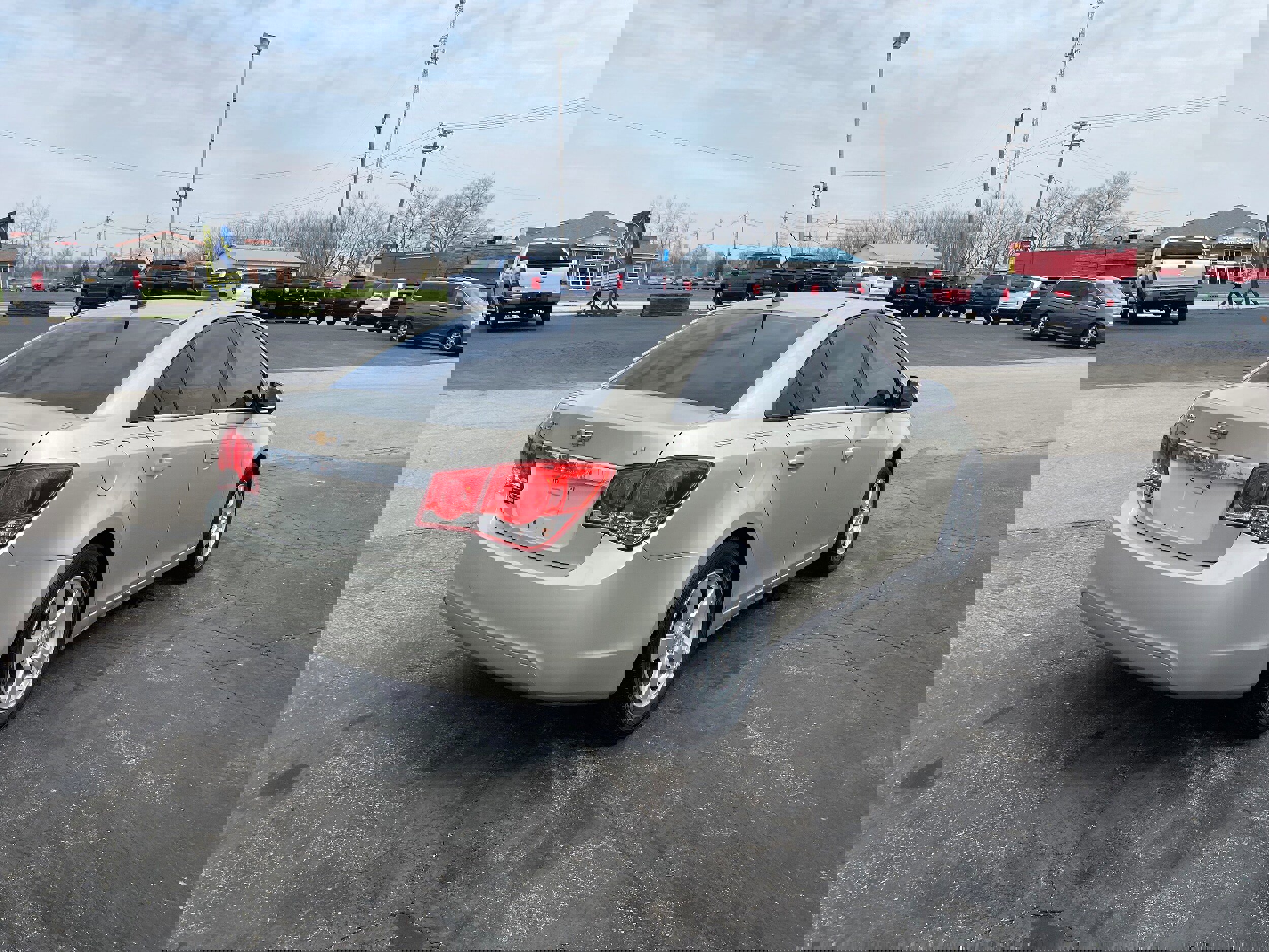 Used 2014 Chevrolet Cruze LT image 5