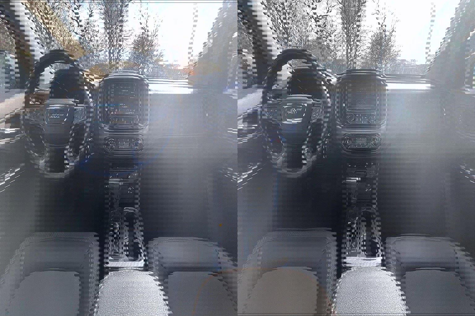 Used 2021 GMC Canyon AT4 w/ Trailering Package image 16