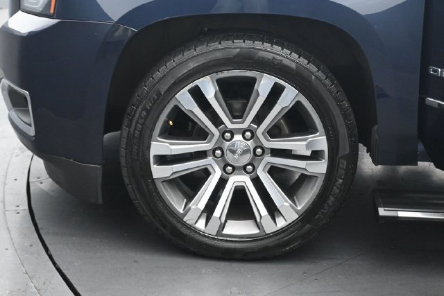 Used 2018 GMC Yukon XL Denali w/ Denali Ultimate Package AWD/4WD image 35