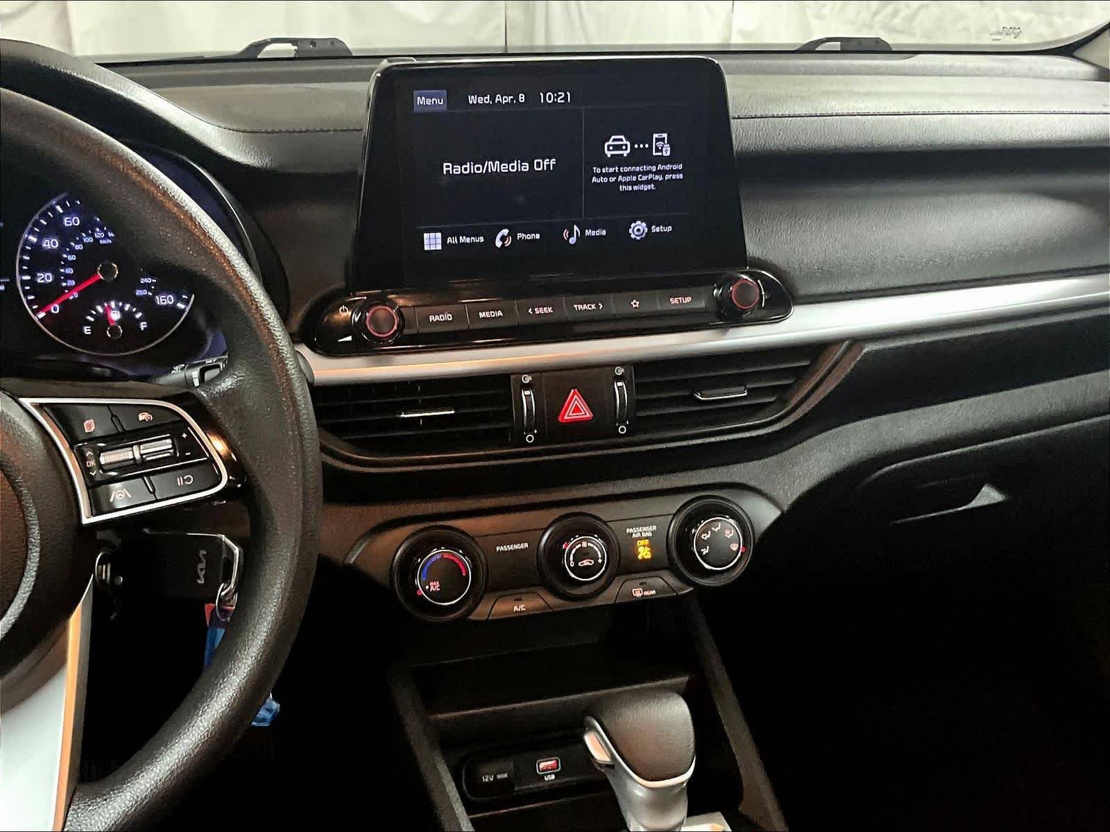 Used 2022 Kia Forte LXS w/ LXS Technology Package image 18