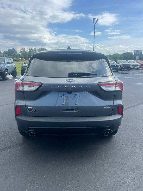 Used 2022 Ford Escape SE w/ SE Sport Appearance Package AWD/4WD image 6
