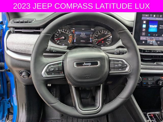Used 2023 Jeep Compass Latitude w/ Sun and Sound Group image 16