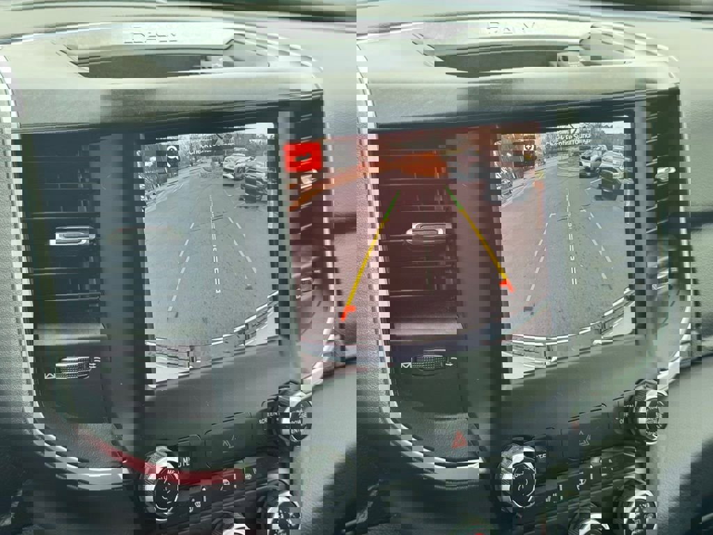 Used 2023 RAM 1500 Big Horn image 32