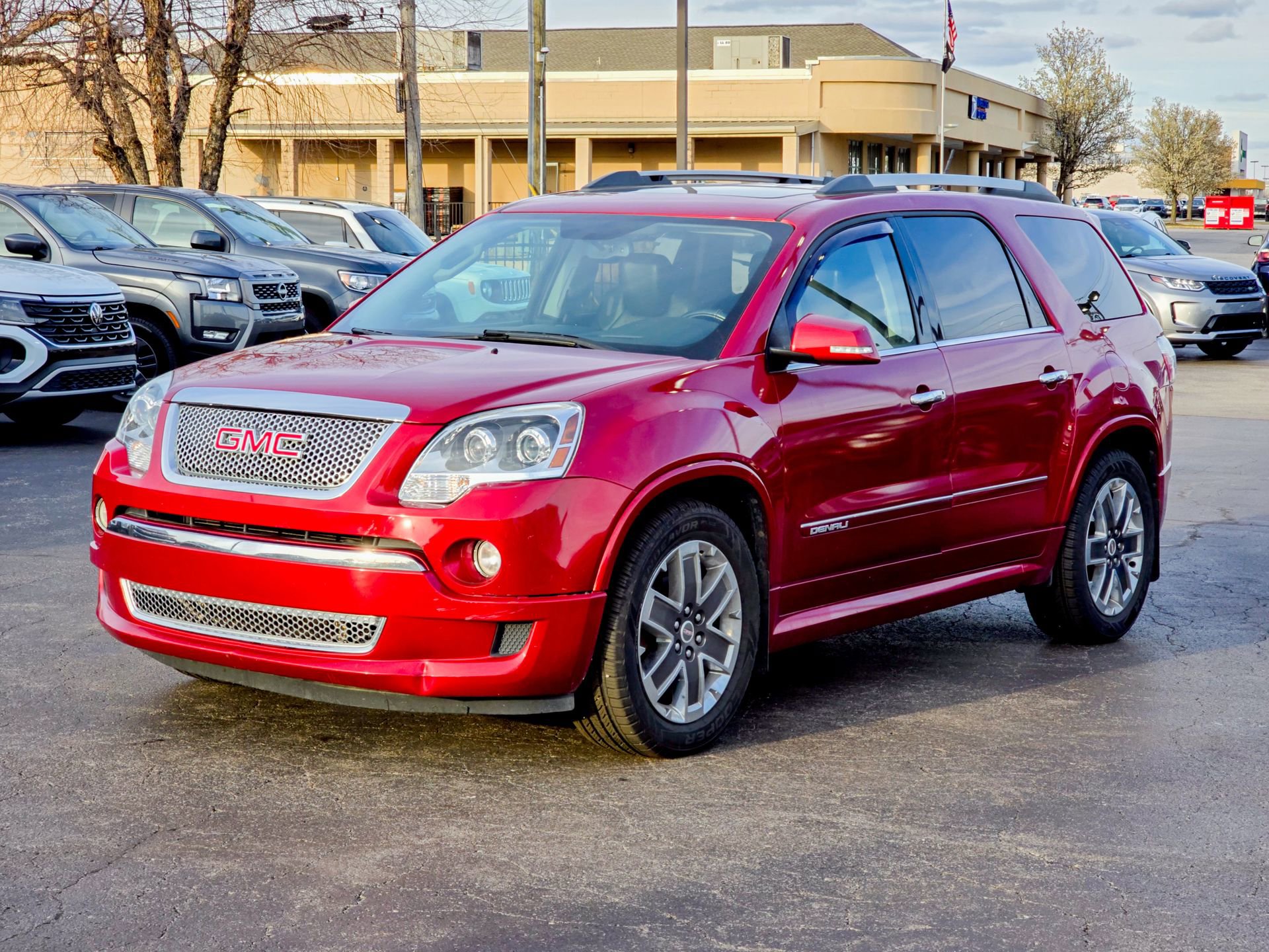 Used 2012 GMC Acadia Denali image 5