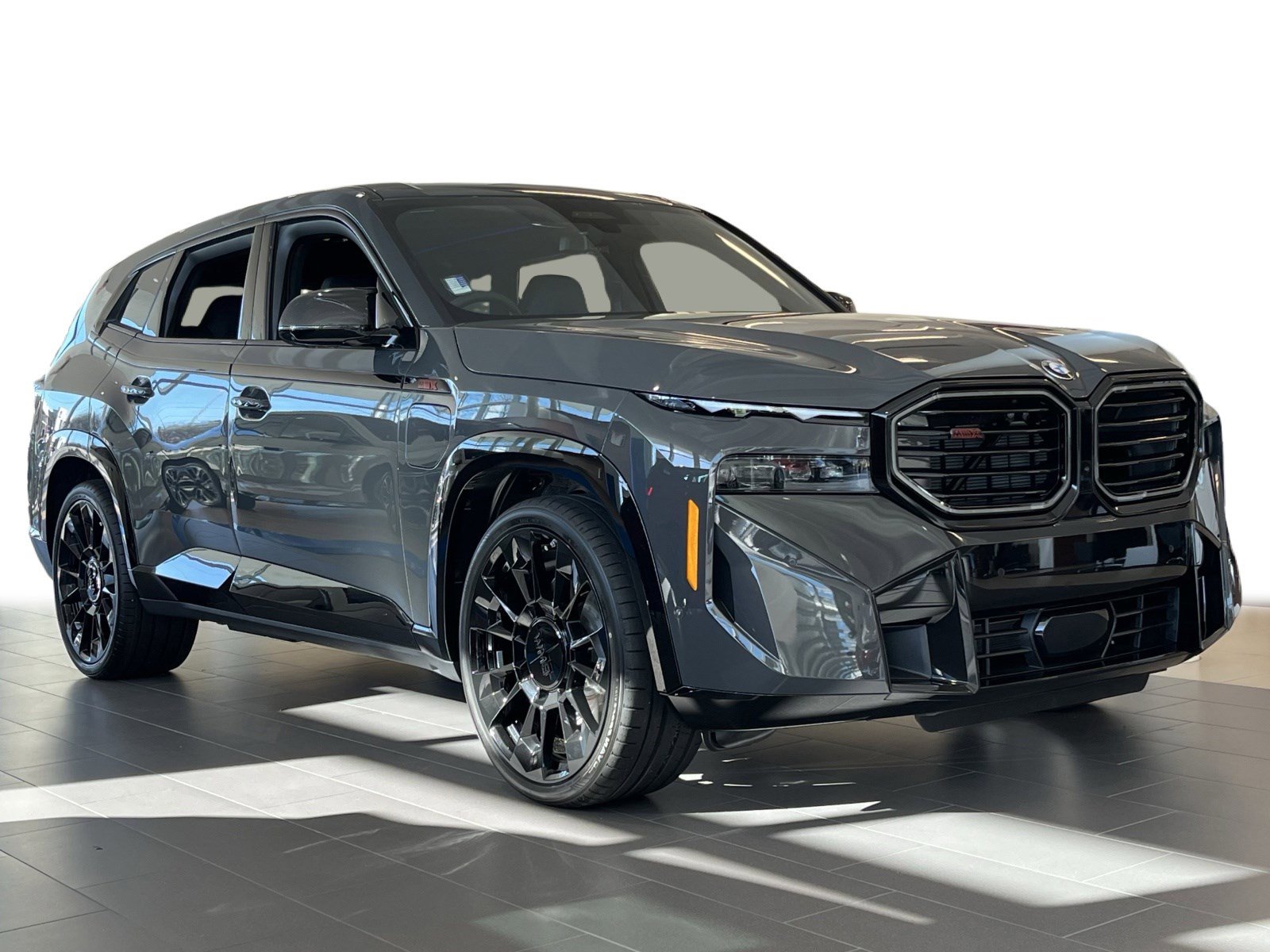 New 2026 BMW XM Label Red image 2