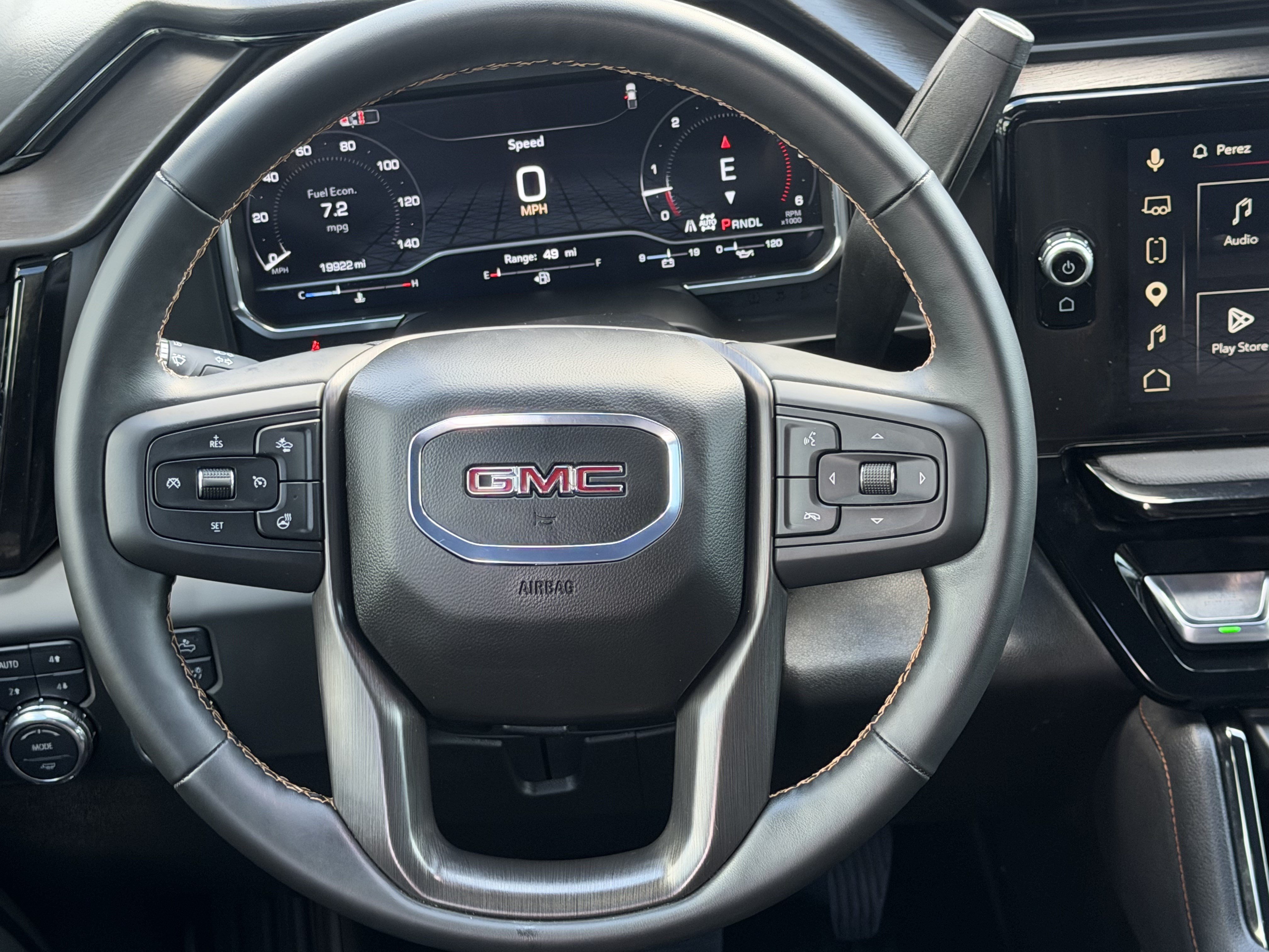 Used 2025 GMC Sierra 2500 AT4 w/ AT4 Premium Plus Package AWD/4WD image 14