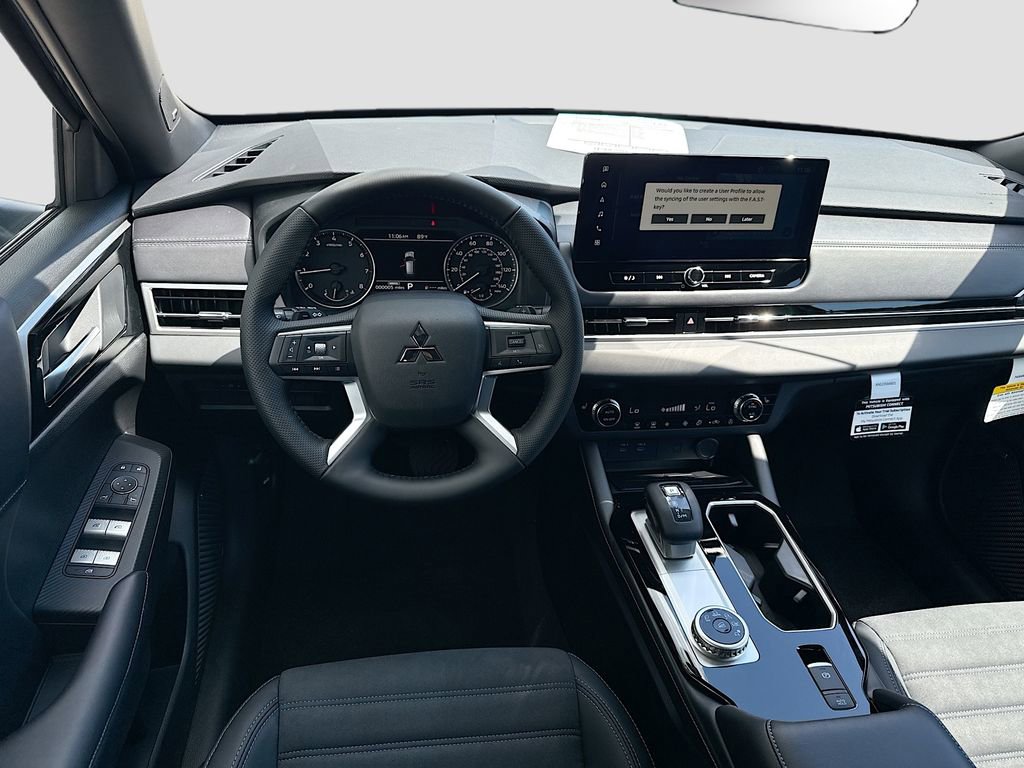 New 2026 Mitsubishi Outlander LE FWD image 21