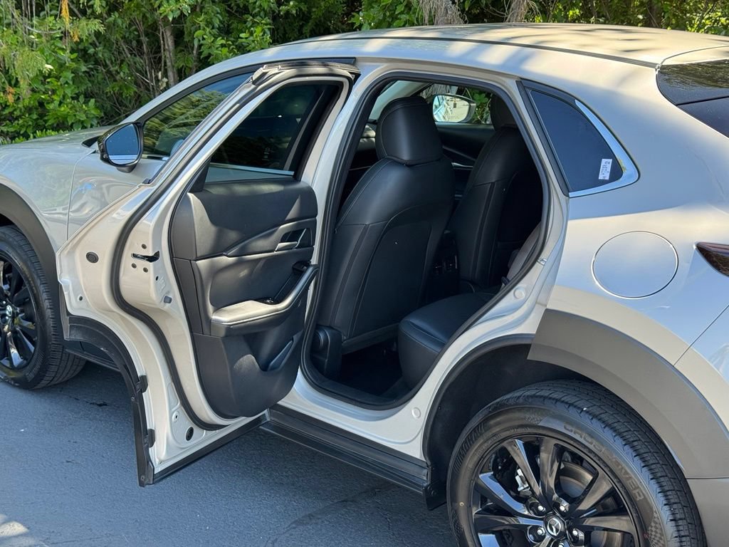 Used 2024 MAZDA CX-30 AWD 2.5 S w/ Select Sport Pkg image 12