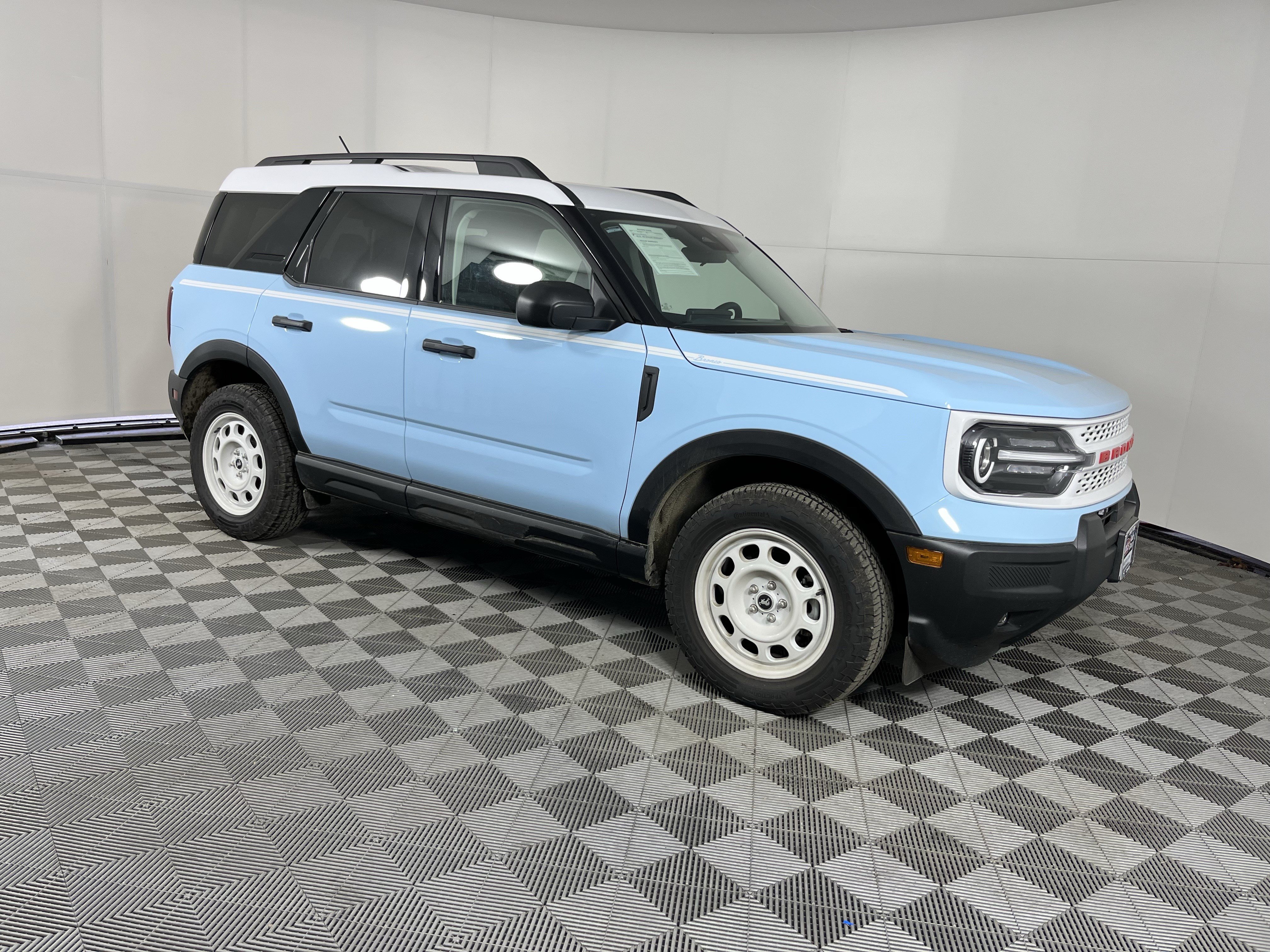 Used 2025 Ford Bronco Sport Heritage w/ Convenience Package AWD/4WD image 5