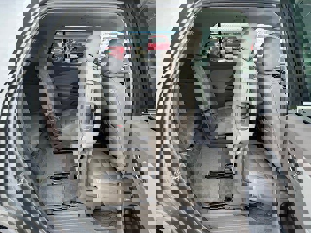 Used 2019 Chevrolet Traverse Premier image 24