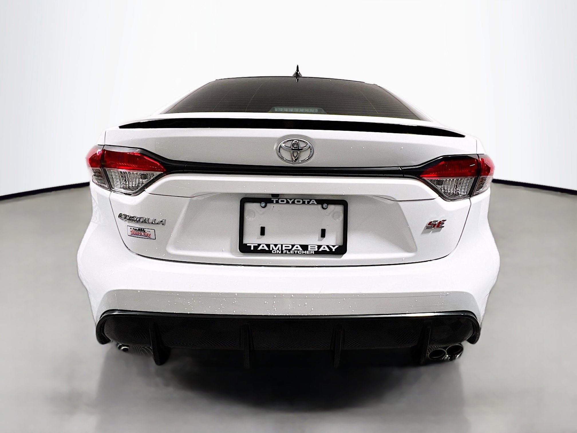 Used 2025 Toyota Corolla SE w/ Convenience Package image 6