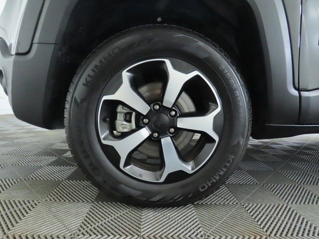 Used 2022 Jeep Renegade Trailhawk AWD/4WD image 31
