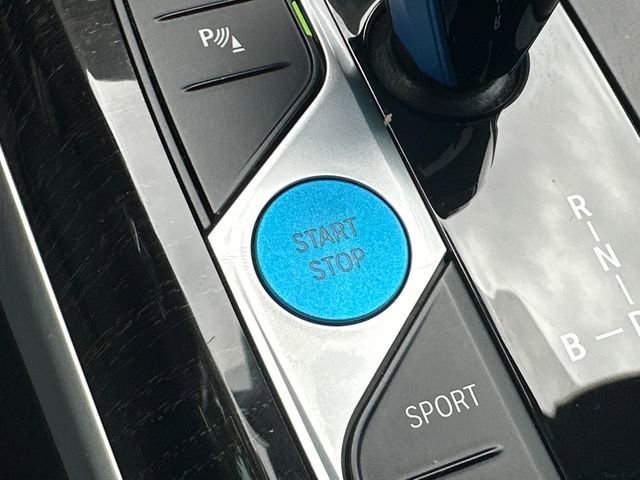 Used 2023 BMW i4 eDrive40 w/ M Sport Package RWD image 30