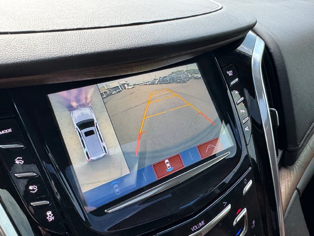 Used 2019 Cadillac Escalade Premium Luxury AWD/4WD image 35