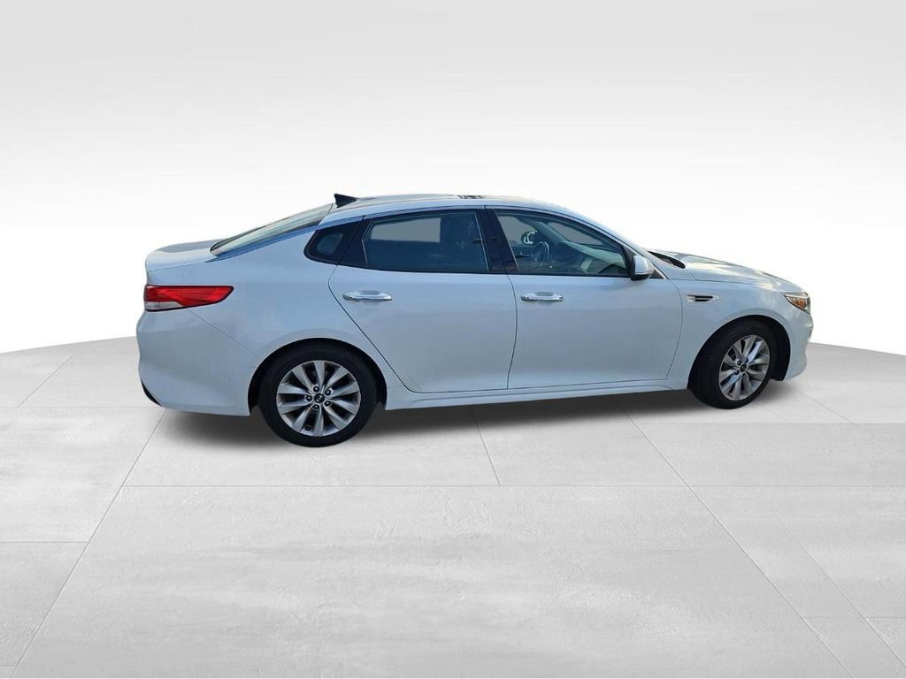 Used 2016 Kia Optima EX w/ Premium Package FWD image 8