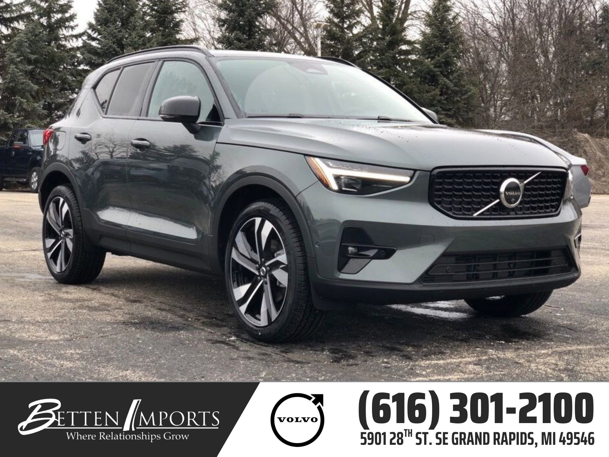 New 2026 Volvo XC40 B5 Plus w/ Protection Package Premier AWD/4WD image 1