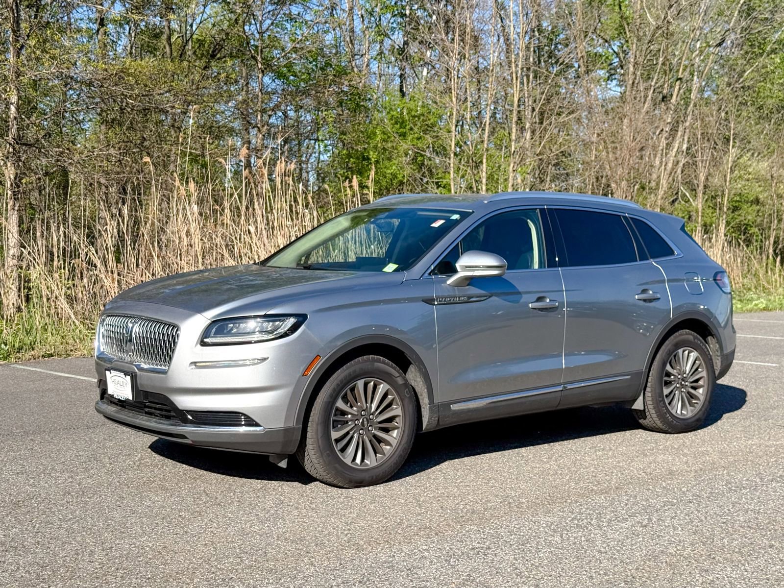 Certified 2023 Lincoln Nautilus AWD w/ Premium Package image 3