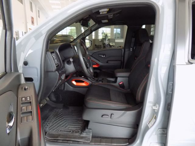 Used 2024 Nissan Frontier Pro-X w/ Pro Convenience Package image 21