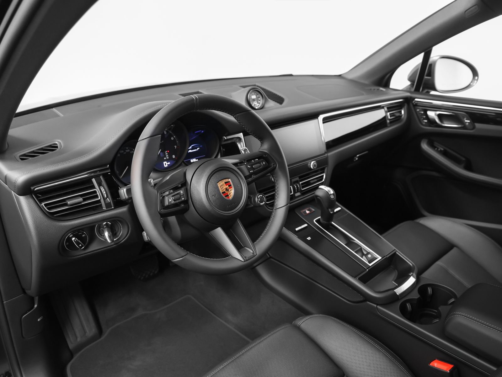 New 2026 Porsche Macan Turbo AWD/4WD image 4