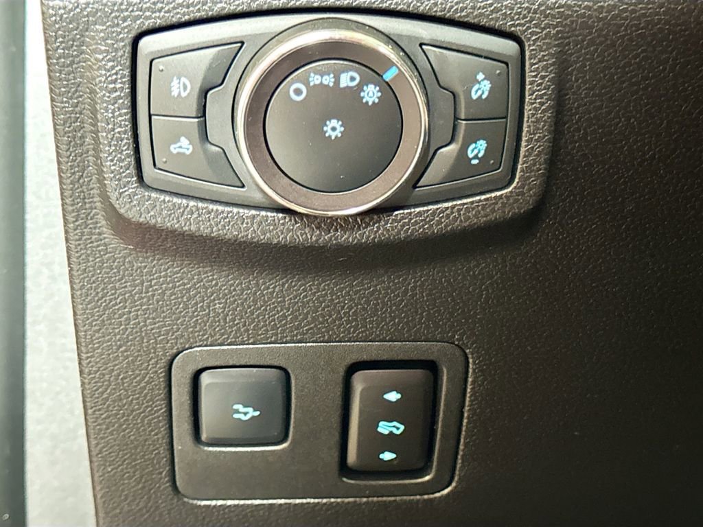 Used 2019 Ford F450 Platinum w/ Platinum Ultimate Package AWD/4WD image 12