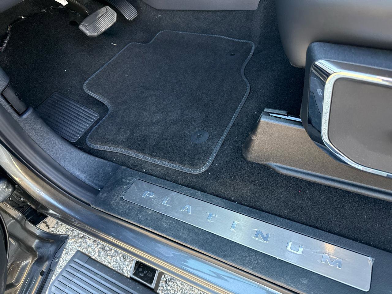 New 2026 Ford F350 Platinum image 31