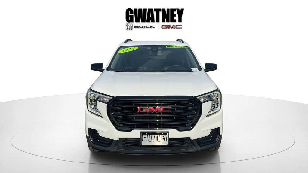 Used 2024 GMC Terrain SLE w/ Elevation Edition FWD image 8