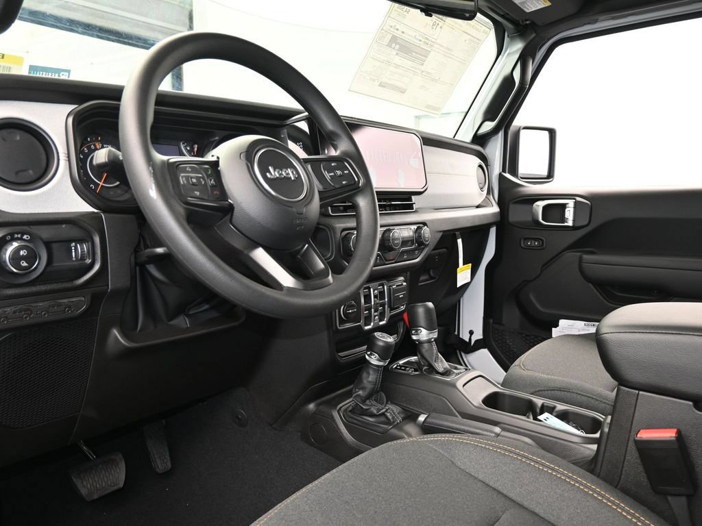 New 2026 Jeep Gladiator Sport AWD/4WD image 12