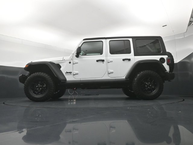 Used 2024 Jeep Wrangler Unlimited Sport AWD/4WD image 21