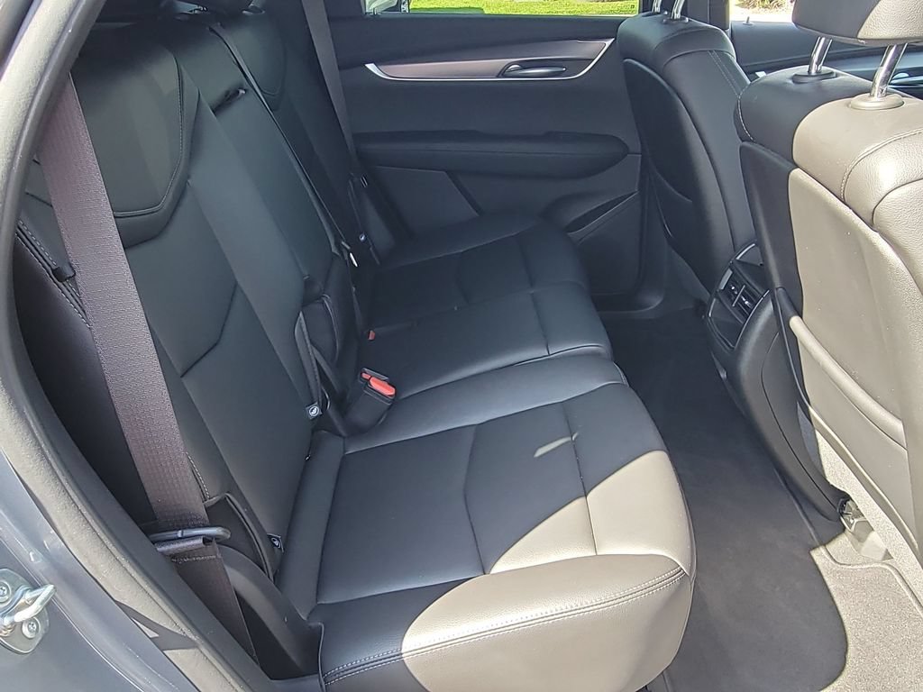 Certified 2024 Cadillac XT5 Luxury FWD image 25