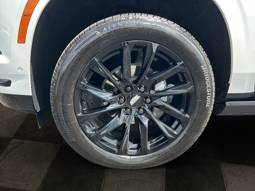 Used 2025 Cadillac Escalade Sport Platinum image 9