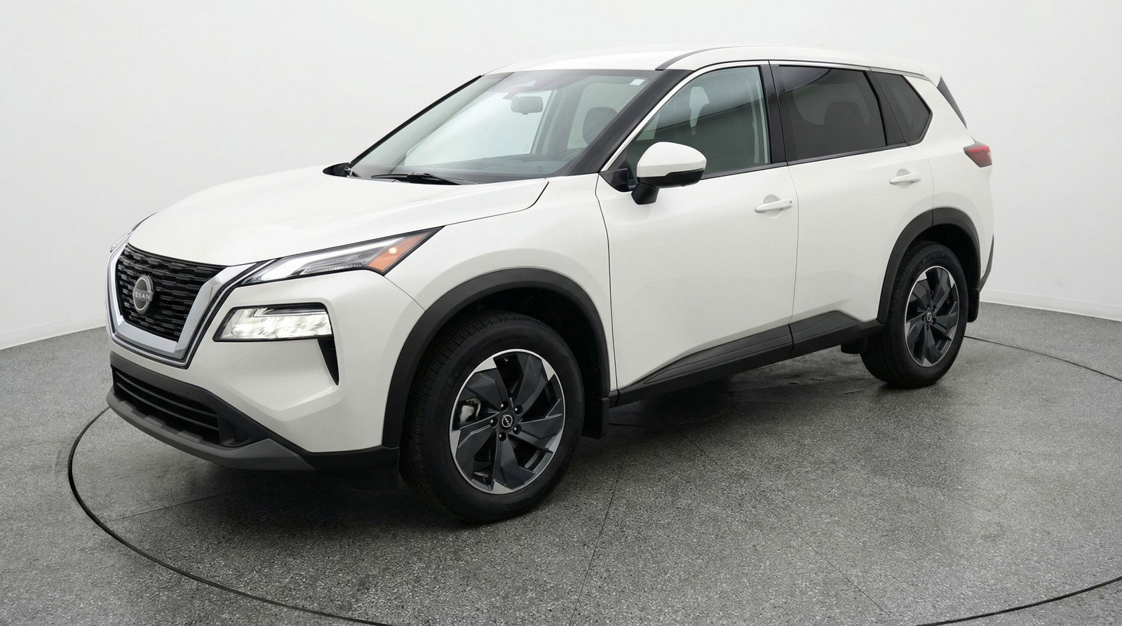 Used 2025 Nissan Rogue SV FWD image 3
