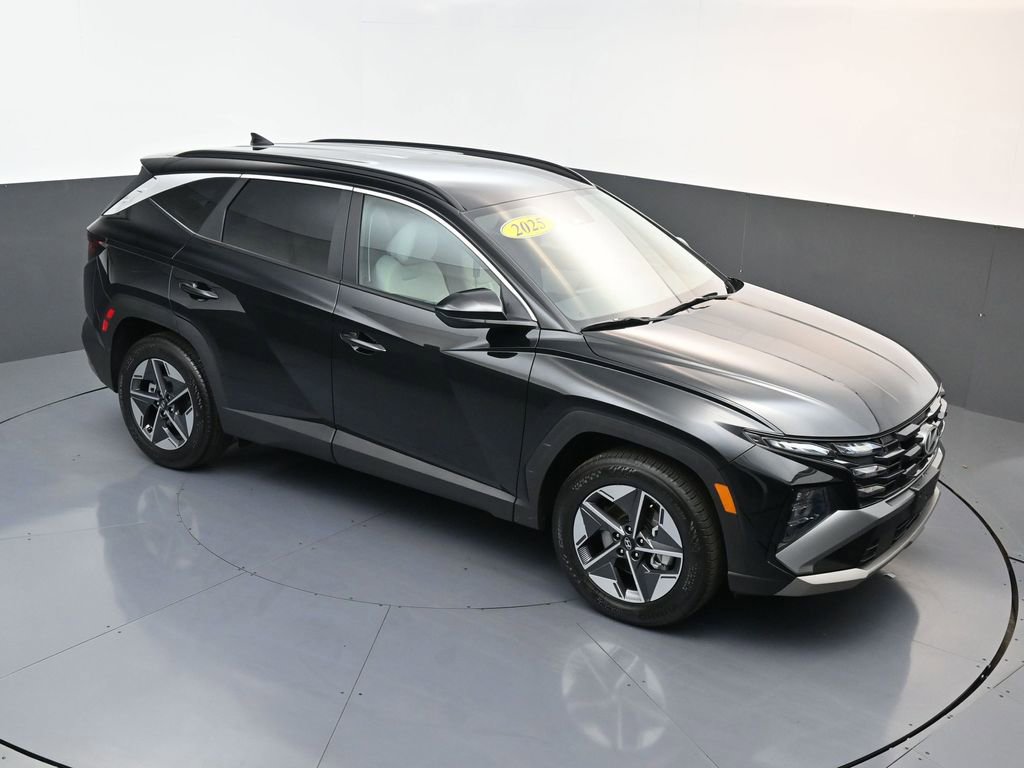 Certified 2025 Hyundai Tucson SEL image 13