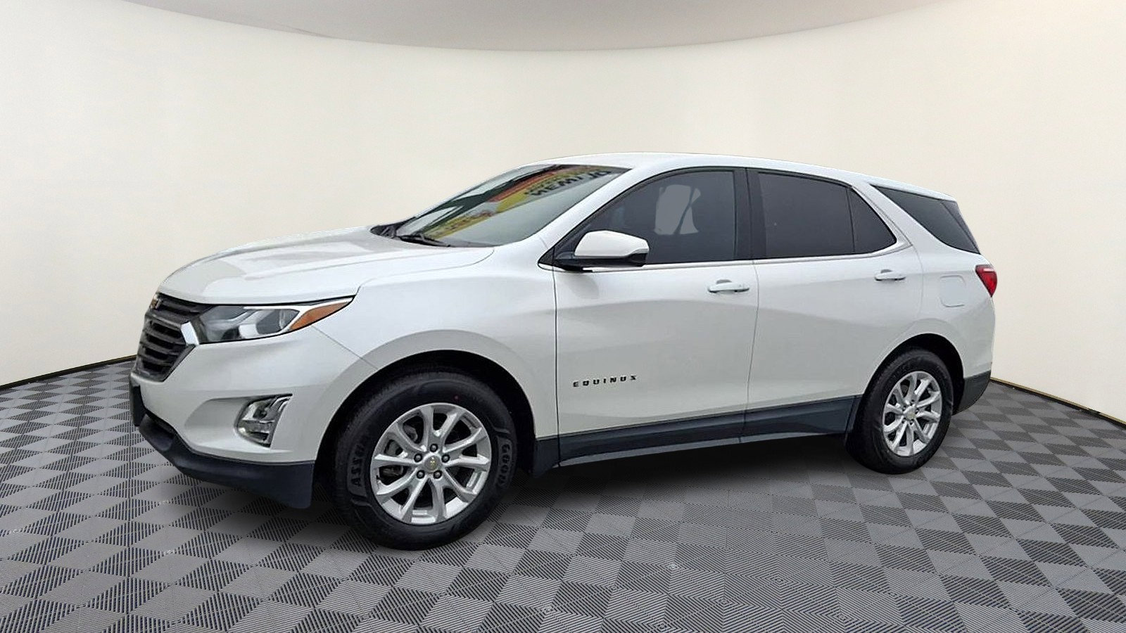 Used 2019 Chevrolet Equinox LT image 4