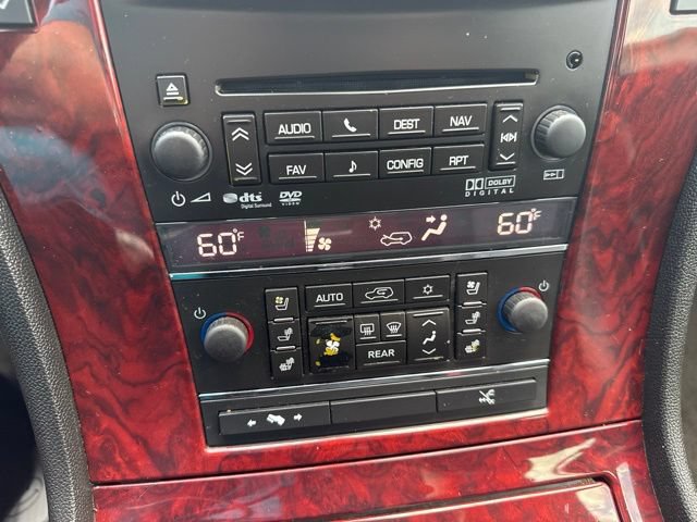 Used 2011 Cadillac Escalade Premium AWD/4WD image 27