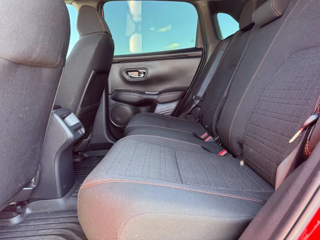 Used 2025 Honda HR-V Sport image 17