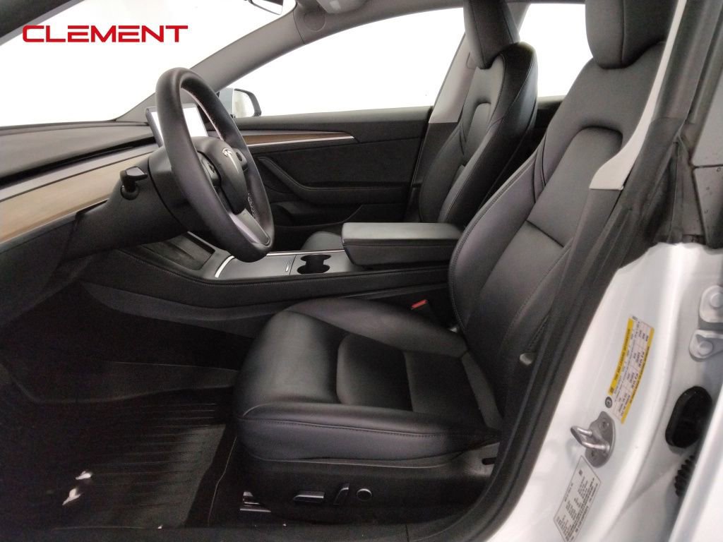 Used 2023 Tesla Model 3 Standard Range image 24
