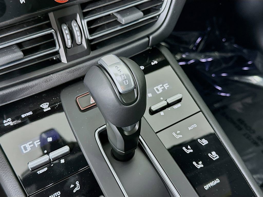 New 2026 Porsche Macan S image 19