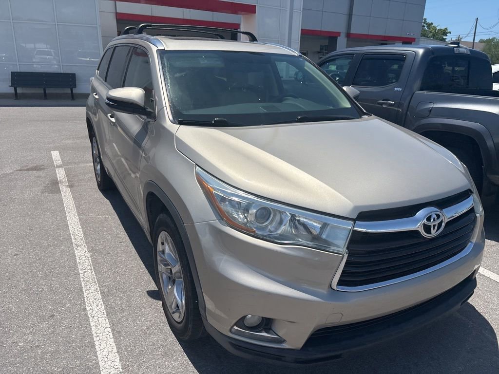 Used 2014 Toyota Highlander Limited FWD image 13