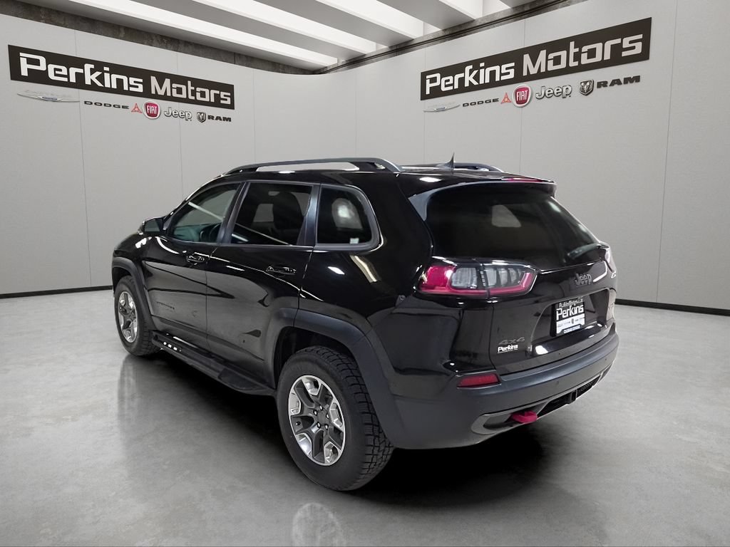 Used 2019 Jeep Cherokee Trailhawk AWD/4WD image 3