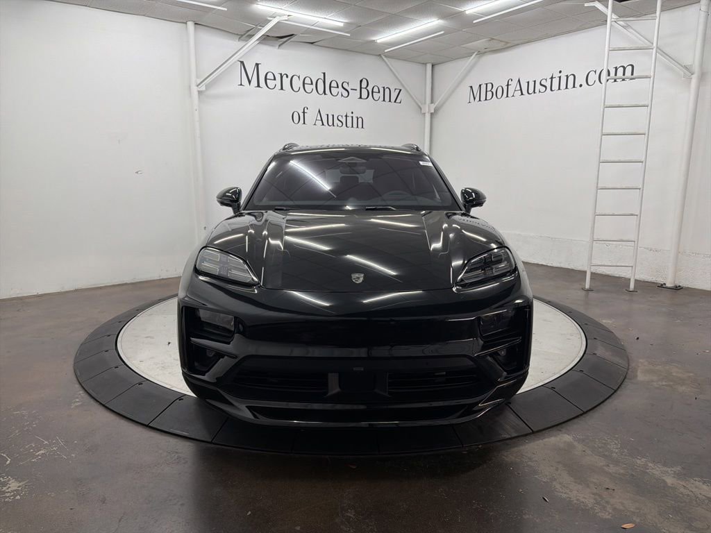 Used 2025 Porsche Macan Turbo Electric AWD/4WD video 2
