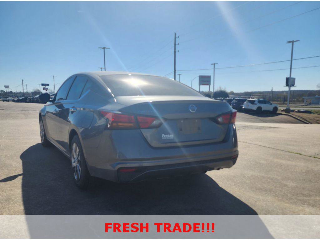 Certified 2022 Nissan Altima 2.5 S image 4