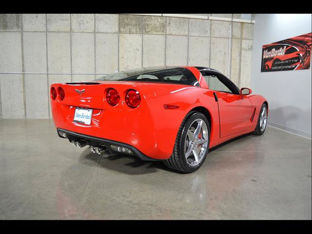 Used 2012 Chevrolet Corvette Coupe w/ 2LT Preferred Equipment Group RWD image 7