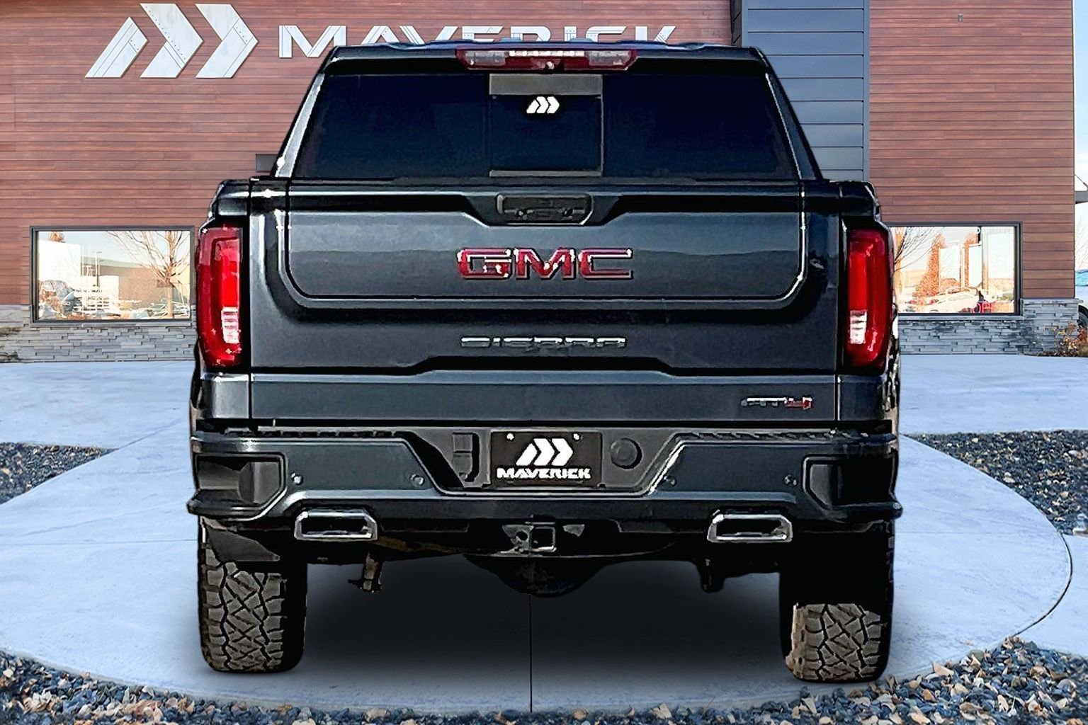 Used 2021 GMC Sierra 1500 AT4 w/ AT4 Value Package image 6