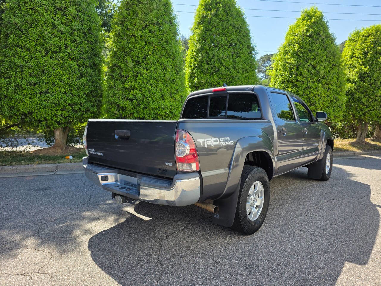 Used 2015 Toyota Tacoma 4x4 Double Cab w/ TRD Off-Road Package image 6
