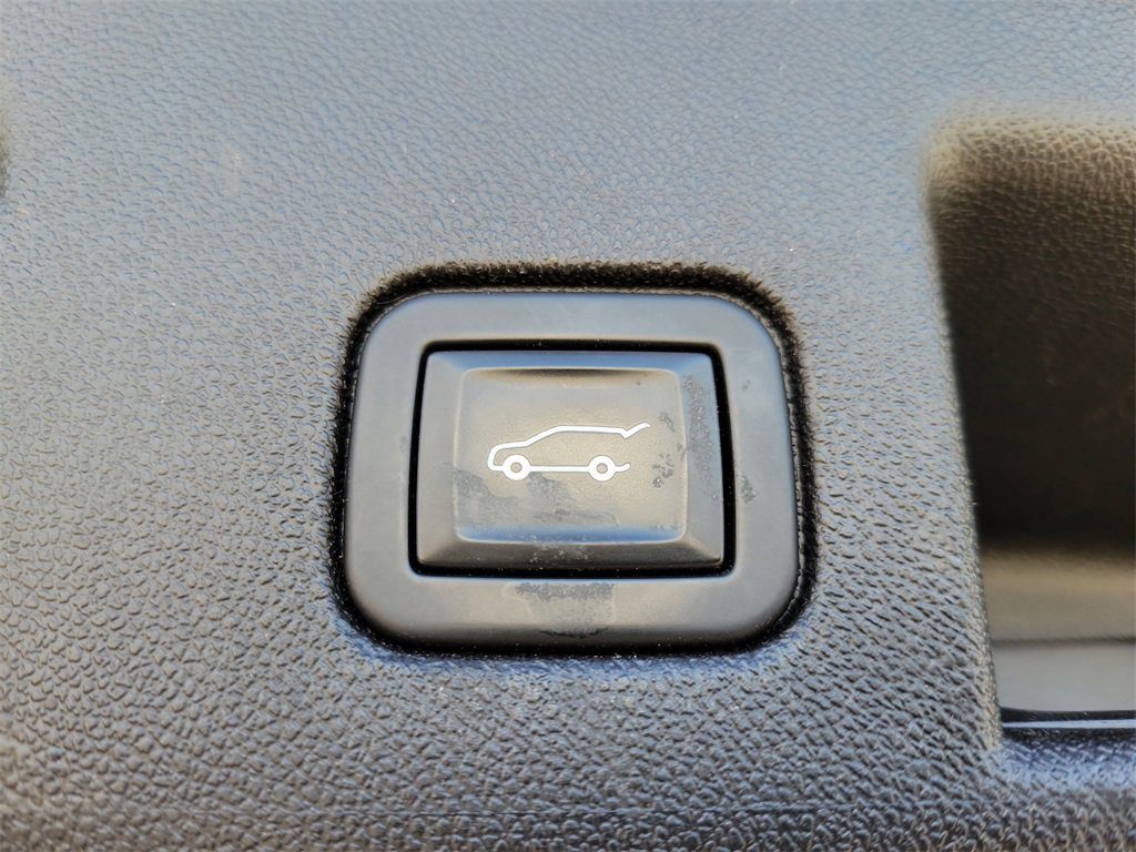 Used 2021 Chevrolet Equinox LT image 9