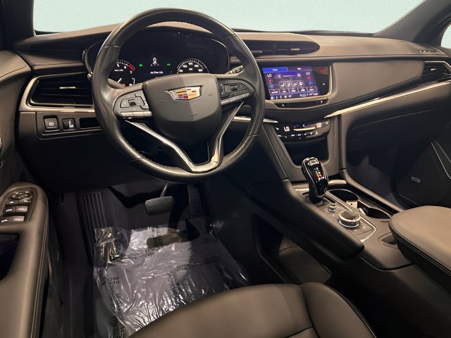 Certified 2024 Cadillac XT6 Luxury w/ LPO, Floor Liner Package AWD/4WD image 10
