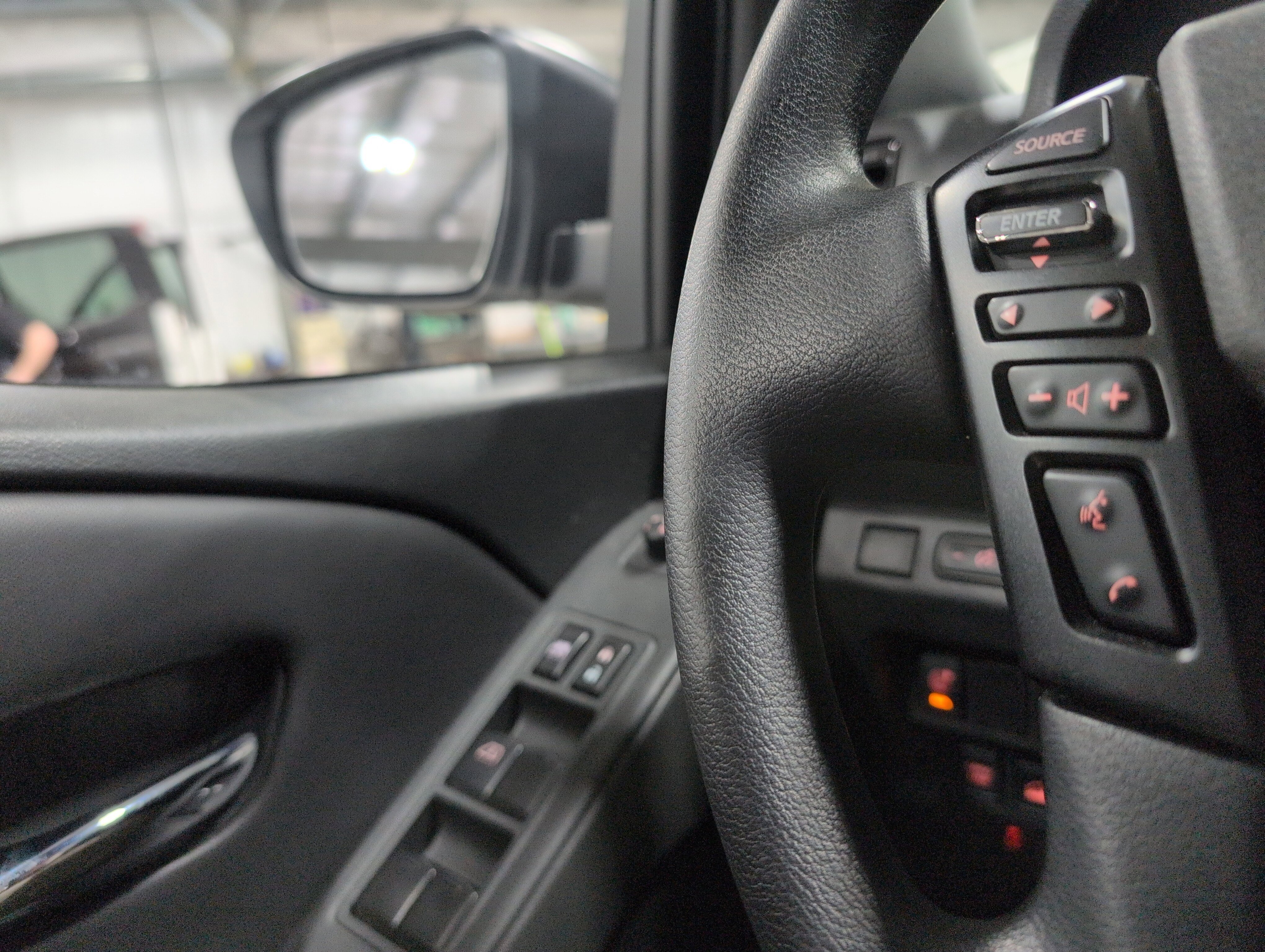 Used 2023 Nissan Frontier SV w/ Midnight Edition Package image 23