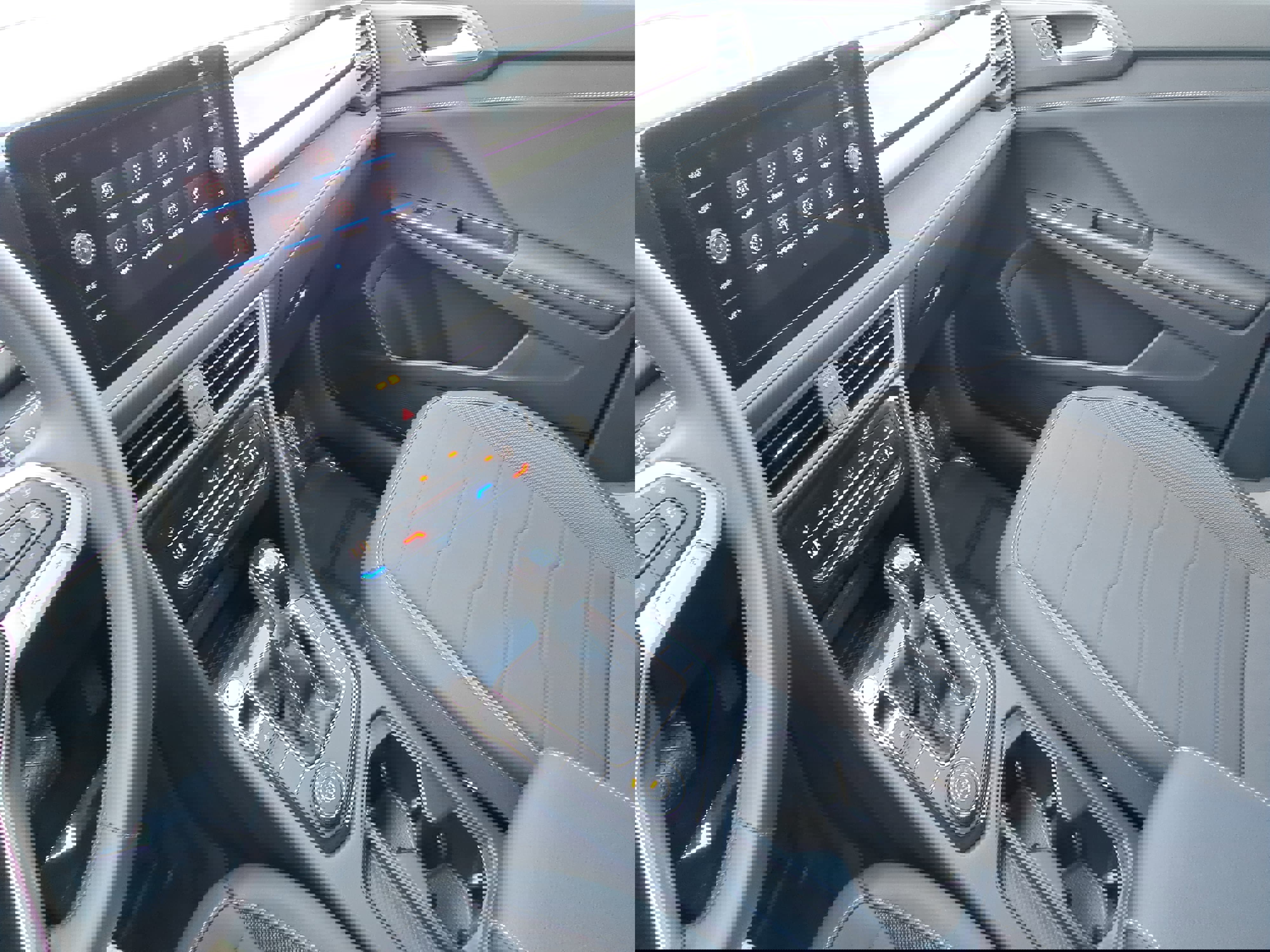 Used 2025 Volkswagen Taos SE AWD/4WD image 24